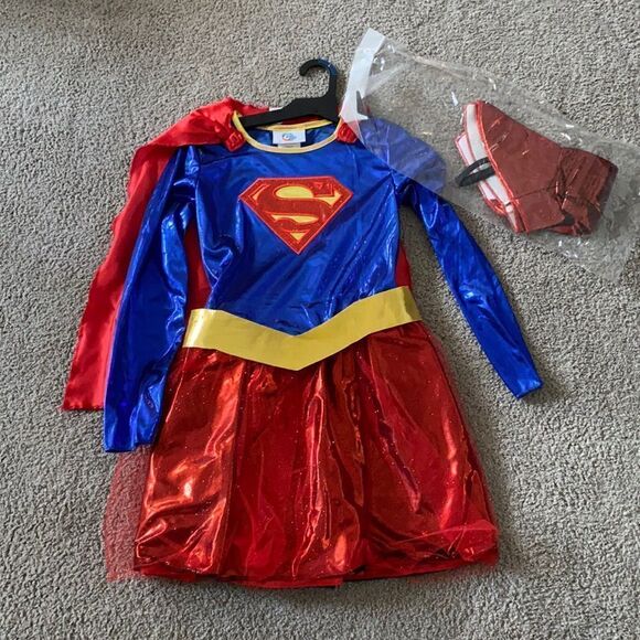 Kids Super Woman Costume Halloween Size L NEW - Picture 1 of 9